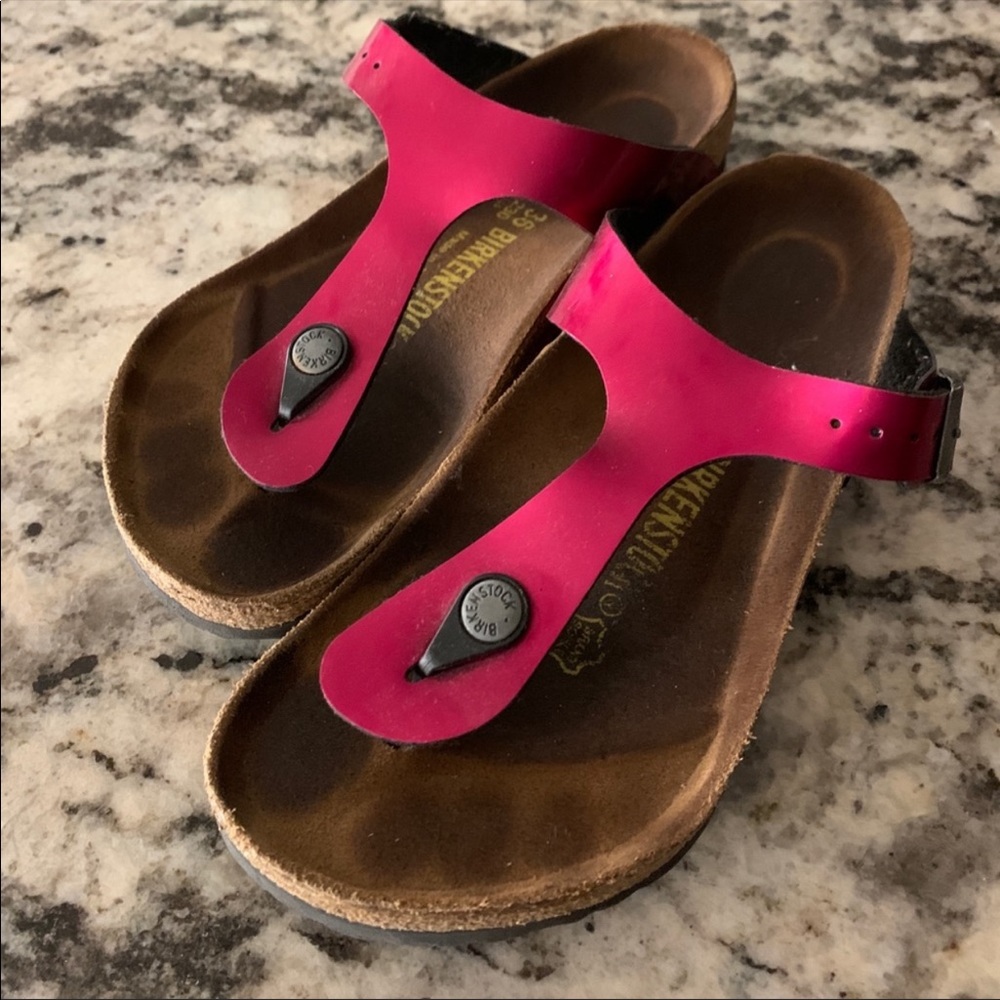 Birkenstock gizeh in hot pink leather size 36